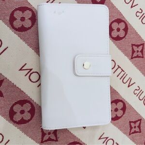 White Snap Closure Leather Wallet